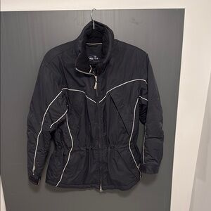 Vintage Obermeyer Black and White Ski